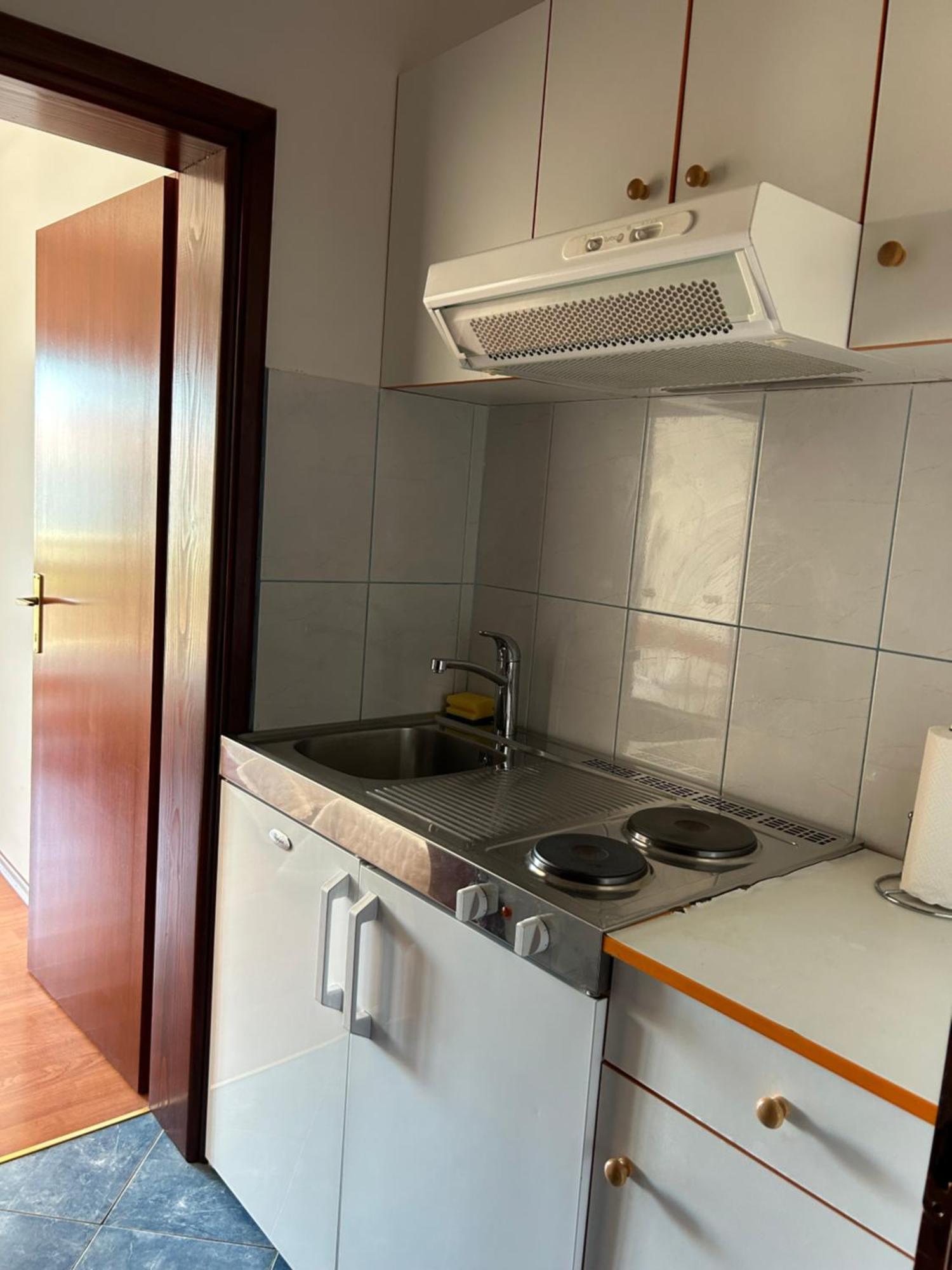 Apartmani Baki Подстрана Экстерьер фото