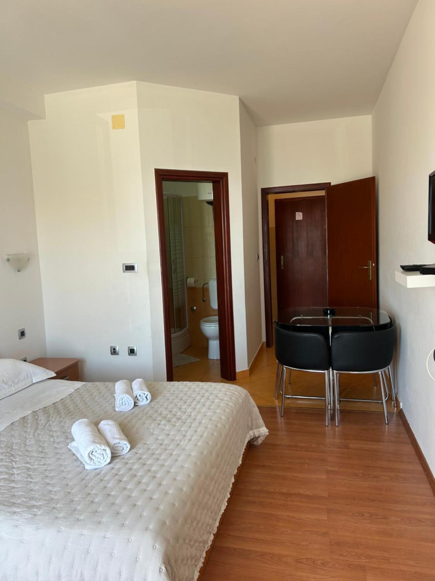 Apartmani Baki Подстрана Экстерьер фото